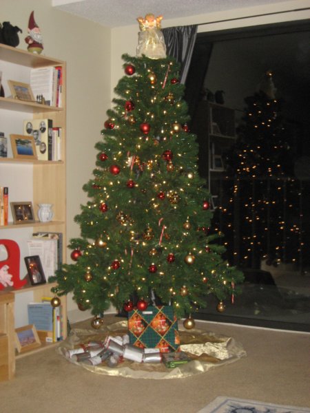 christmastree2.jpg