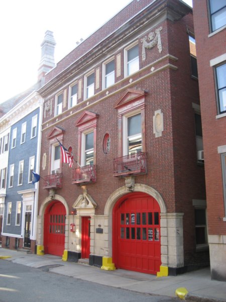 oldfirehouseclosing.jpg