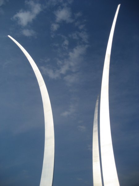 monument2.jpg