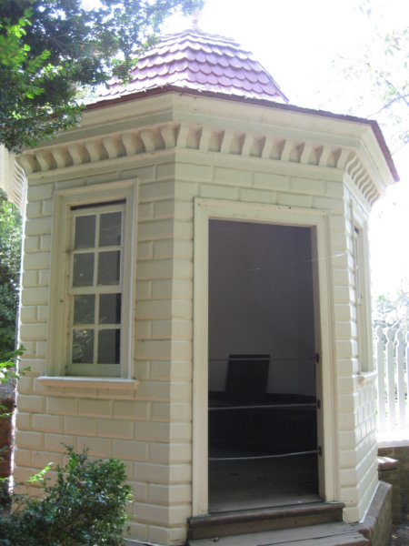 outhouse.jpg