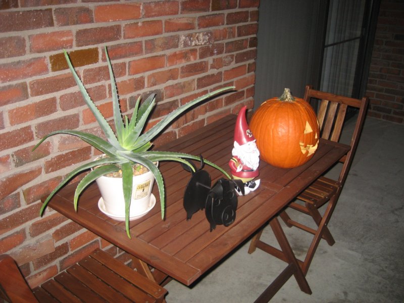 acrowdedtable.jpg
