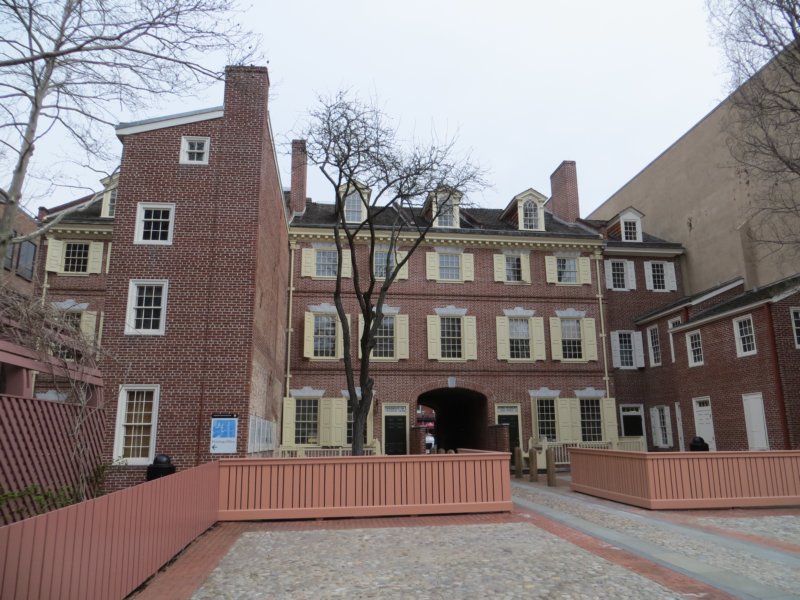 franklincourt.jpg
