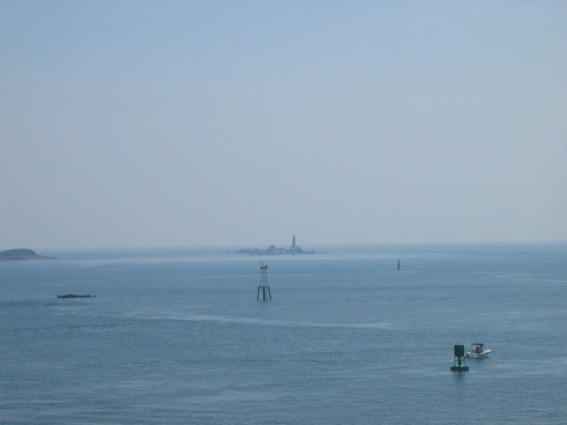 thebostonlight.jpg