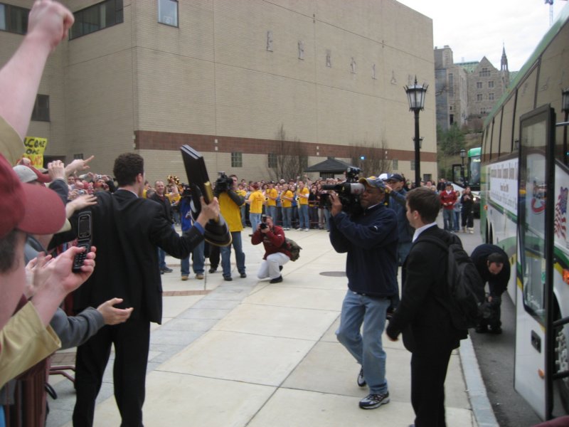 teamarrives.jpg