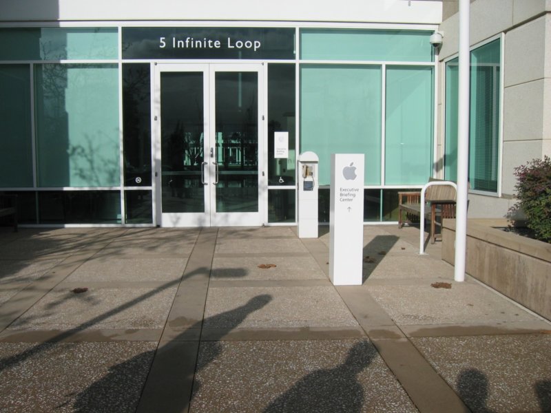 visittoapple.jpg
