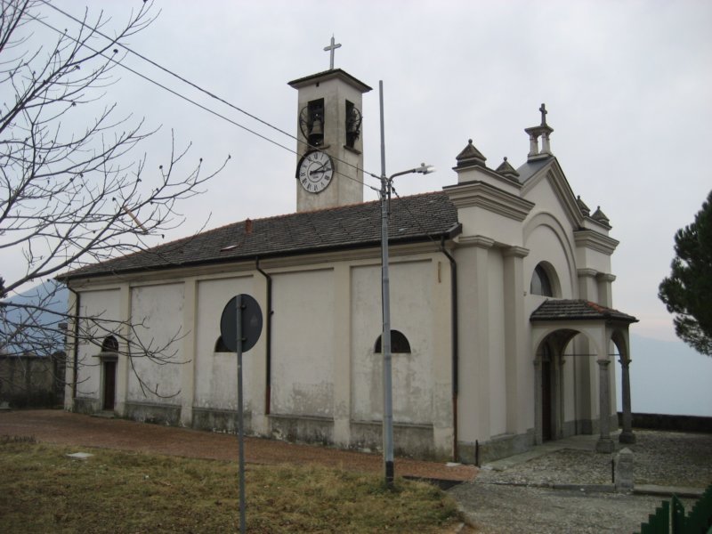 pigrachurch.jpg